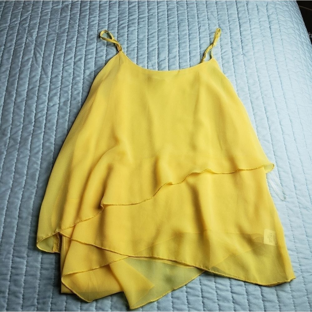 SUZY shier  gorgeous tank top, flowy layers. So pretty